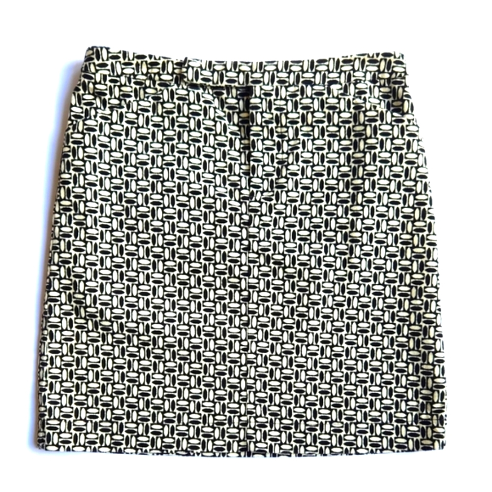 LOFT Vintage Petites Geometric Mini Skirt | Black & White | Size 2P | NWOT